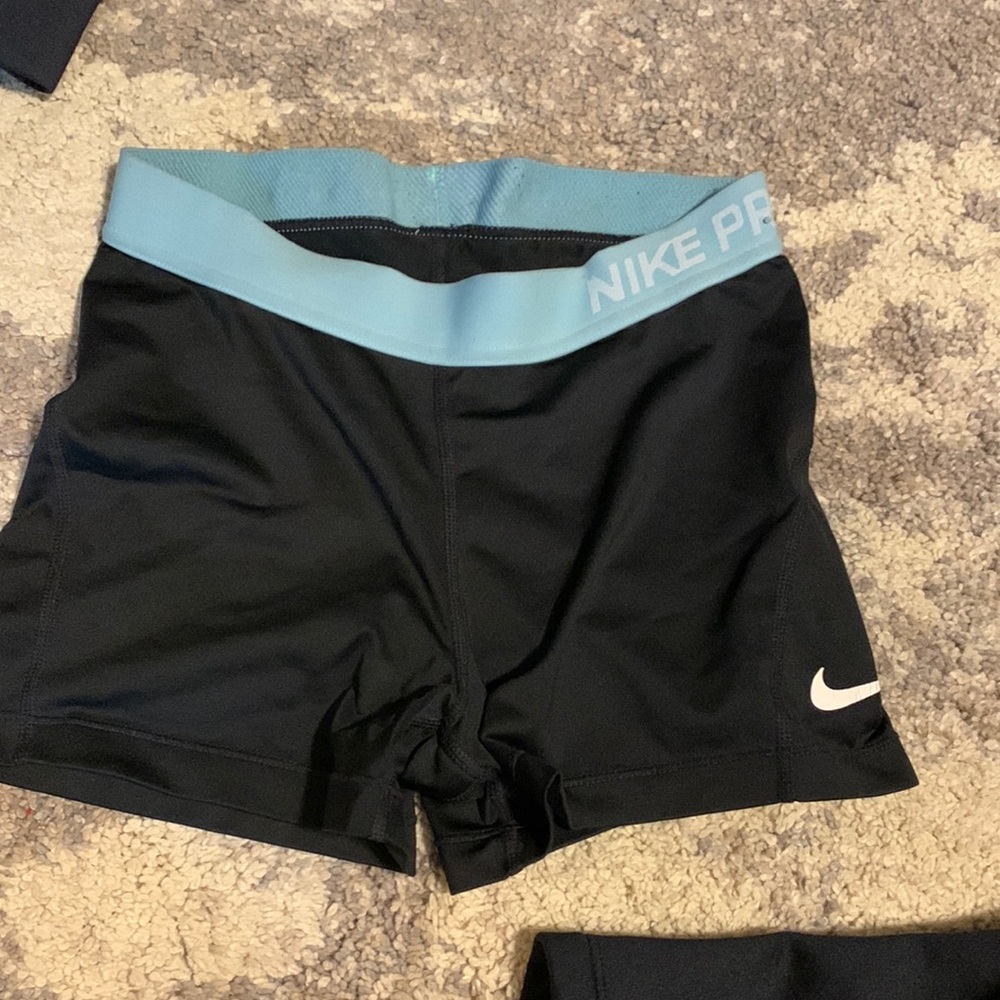 Black Nike spandex